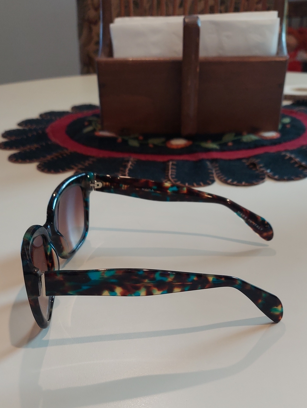 Moda IM101 Sunglasses - Picture 6 of 11